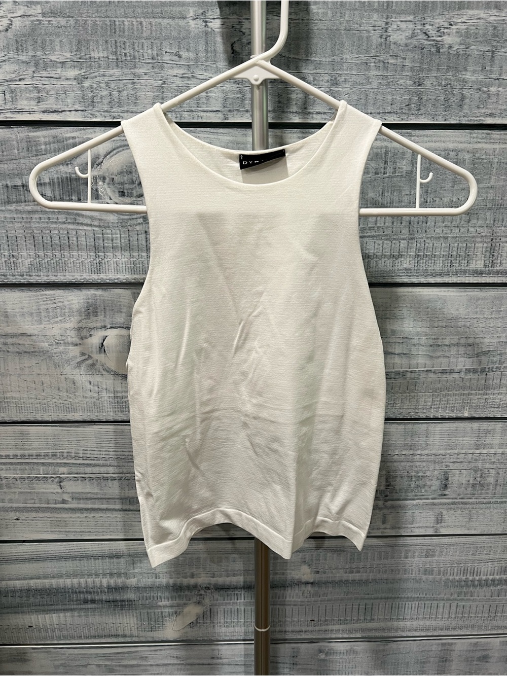 Dynamic White Sleeveless Crewneck tank Top
